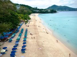 Holiday Inn Resort Phuket Surin Beach by IHG, Hotel in Strand Surin