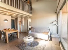 Le Donjon - Agréable T2 centre ville - parking gratuit 2 min -