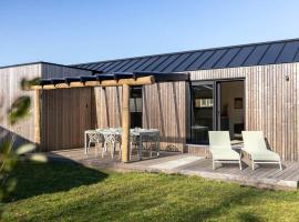 Tiny house with forest view in Oud Ade - Tuin van Keet - 27, Hotel in Oud-Ade