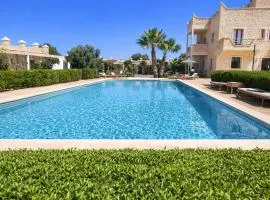 domaine artgana lodge