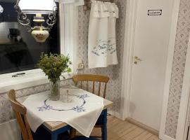 Bestemors hus - med kystnær beliggenhet, hotel a Fredrikstad