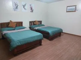 Mountain Side Travellers Inn