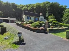 Maison familiale 3 chambres en bord de Meuse