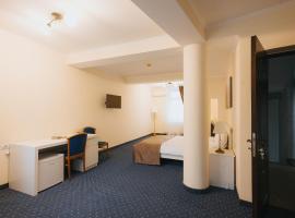 Vila Turistică Fabian, viešbutis mieste Batošanis