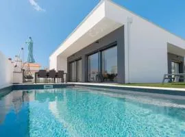 Villa with private pool in Santa Bárbara - 150 m²