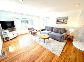 Peaceful Redding Cottage Retreat