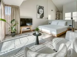 Van Heeckeren City Centre Jacuzzi Lofts