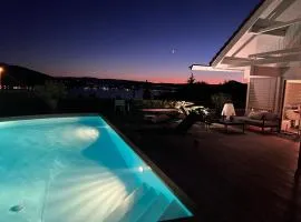 Venez Chez Vous La Maison Blanche du Lac