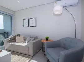 Cityscape Views - New 2BR Retreat