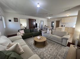 Cosy Heritage Cottage, Hotel in Ararat