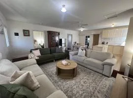 Cosy Heritage Cottage