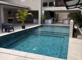 Relax Appart Hôtel, hotel a Kourou