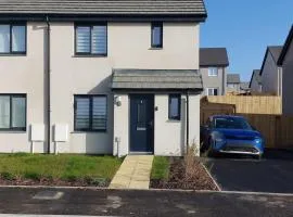 Brand new holiday home, sleeps 5, Westward Ho!