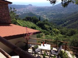 The House In The Green affitta camere, hotel in Casarza Ligure
