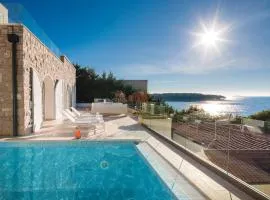 Luxury Villa Primosten Glamour near beach with pool and sauna