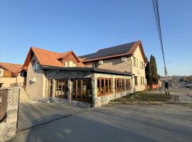 Eclipse grill and pizza – hotel w mieście Corunca