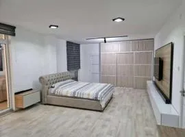 City Center Apartment