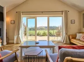 Host & Stay - Mole Cottage