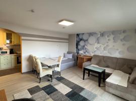 Hellwig Ferienwohnung 1, hotel v destinaci Bernburg