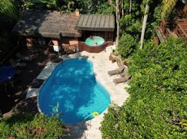 Pousada Kaloa Eco Village、ボンビーニャスのホテル