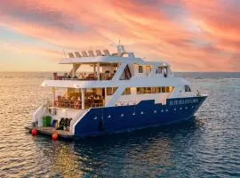 Blue Sea Explorer