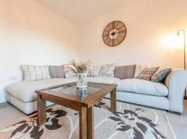 Spacious 4-bedroom home in Moston, Manchester