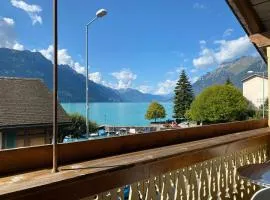 Apartment mit Balkon