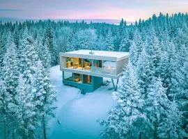 TOPAZ - Panoramic View with Spa Near Quebec City
