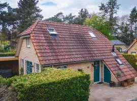 Luxe Veluws Vakantiehuis met JACUZZI