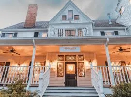 Hideaway Inn Lenox