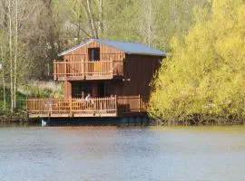 Cabanes flottantes et gîtes au fil de l'eau