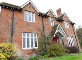 Farmhouse in the heart of the New Forest, Hotel in Beaulieu