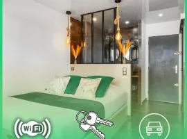 Nuit D'Ambre Port Nature - studio cosy - parking - climatisation - Village Naturiste