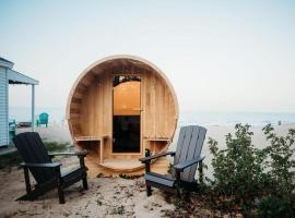 Lake Huron Cottage 6 - 3 Bed 1 Bath、Lincoln Junctionのホテル