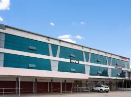 OYO Flagship Hotel Aagman, hotel a Mahesāna