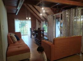The Big House, Hotel in Puyo
