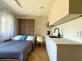 Comfy Stay Batorego Studio