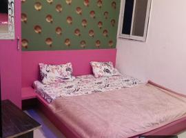 Hotel sadashiv โรงแรมในGodarpura