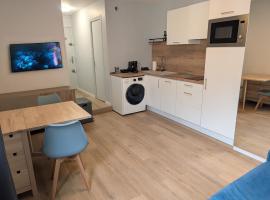 Appartement équipé centre,calme,gare 2 min, hotel i Taverny