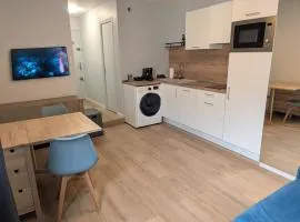 Appartement équipé centre,calme,gare 2 min