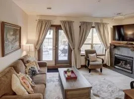 Fire Mountain 204 2 Level, 2 bed, great views!