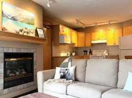 Rocky Mountain Retreat - 2 bed 2 bath