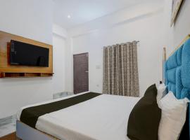 Hotel O The Golden Nacre Palace, Hotel in Bakewar