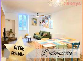 L'Intemporelle - Idéal Familles & Amis - Luberon, хотел в Lauris