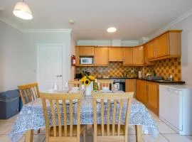 Modern 4BR Apartment in Central Limerick