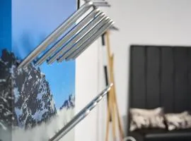 VORALIVING Montafon - Neubau Apartment mit Tiefgarage, WLAN, Ski-Natur