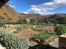 Living Ground, Masanamaca, hotel i Yunza