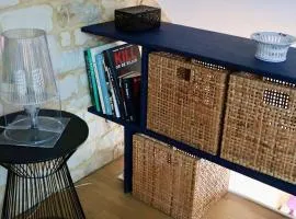 Charmant Duplex vue sur la place St Sauveur