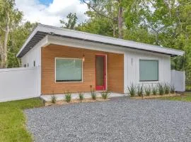 Ember & Oak - Modern Retreat Near Downtown - Pets