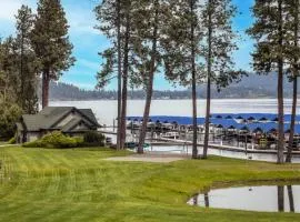 Mountain Lake Getaway